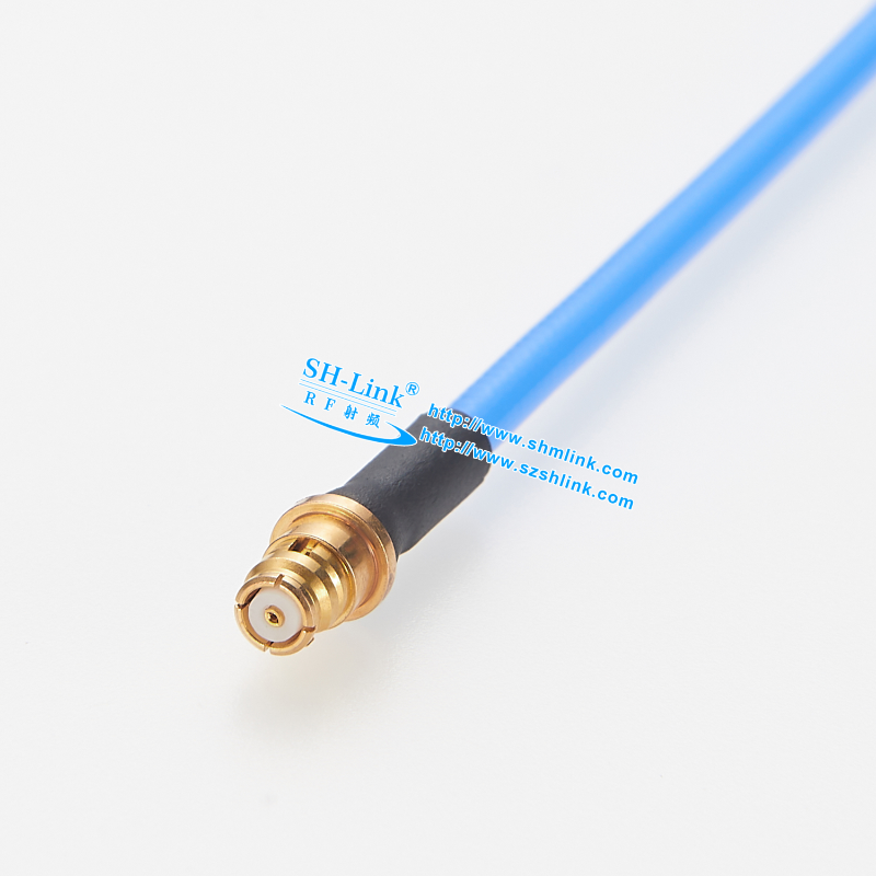 RF SMP Female Connector Is Connected to The 086 Blue Wire