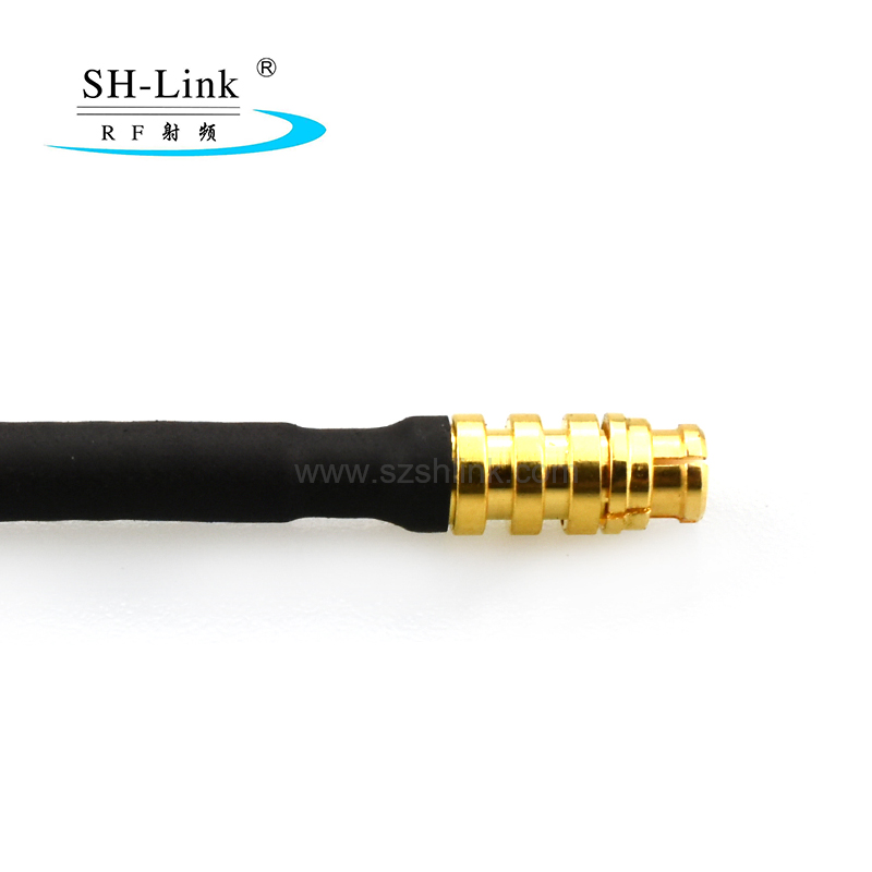 RF SMP Female Connector Is Connected to The 086 Blue Wire