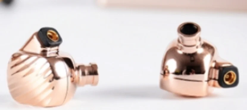 MMCX用于发烧高端耳机